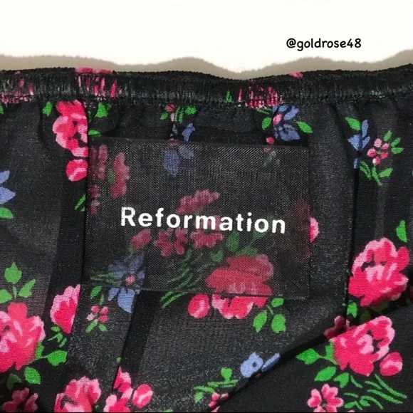 Reformation Eveleigh wrap dress in Brittany pattern - Picture 3 of 7